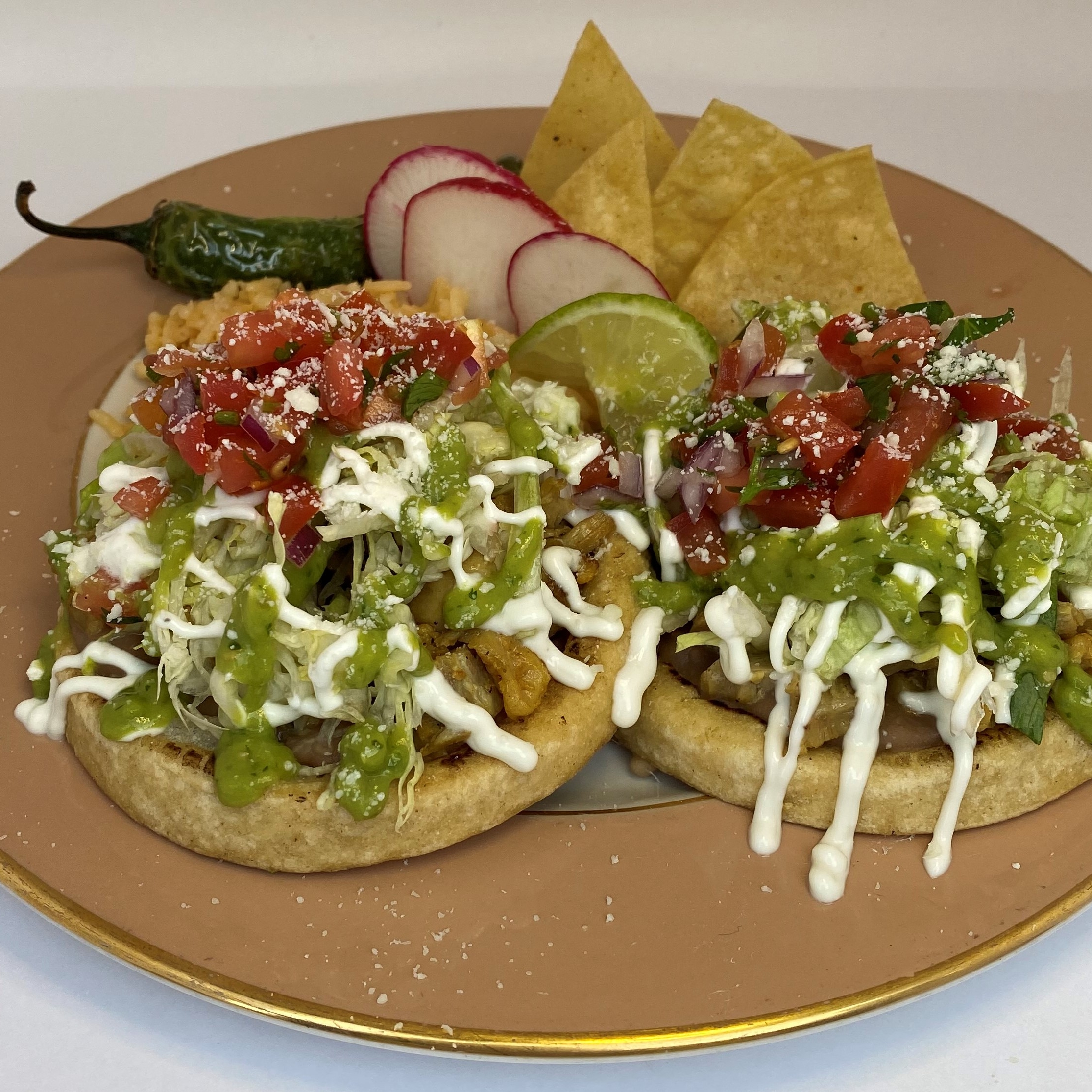 Sopes Plate